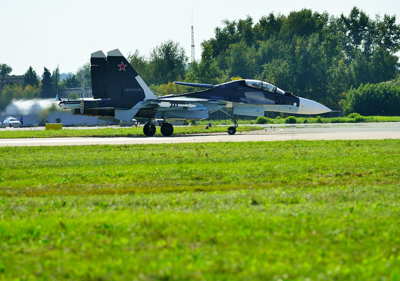 Су-30СМ. Посадка. Су-30СМ. Посадка.