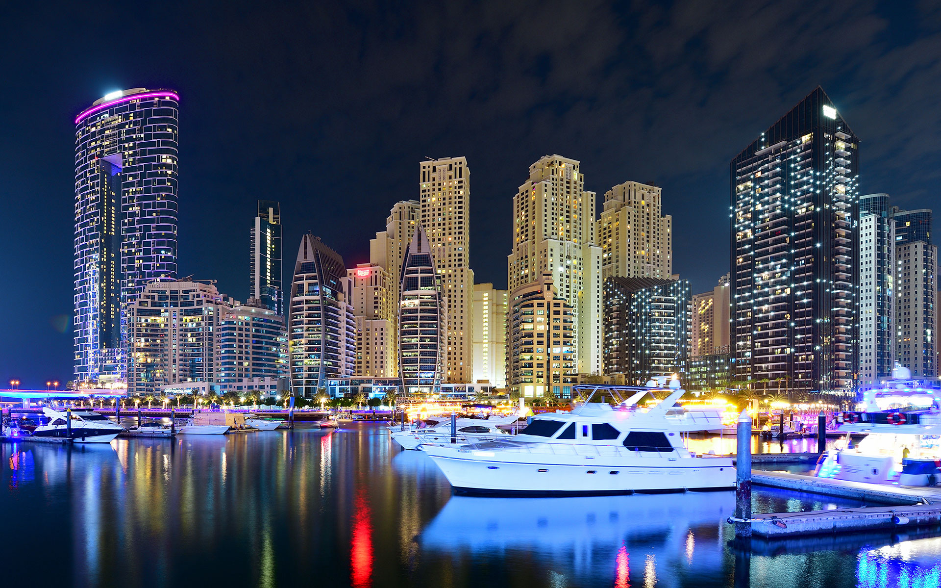 Марина Дубая на закате. ОАЭ. Dubai Marina at sunset. UAE. 4