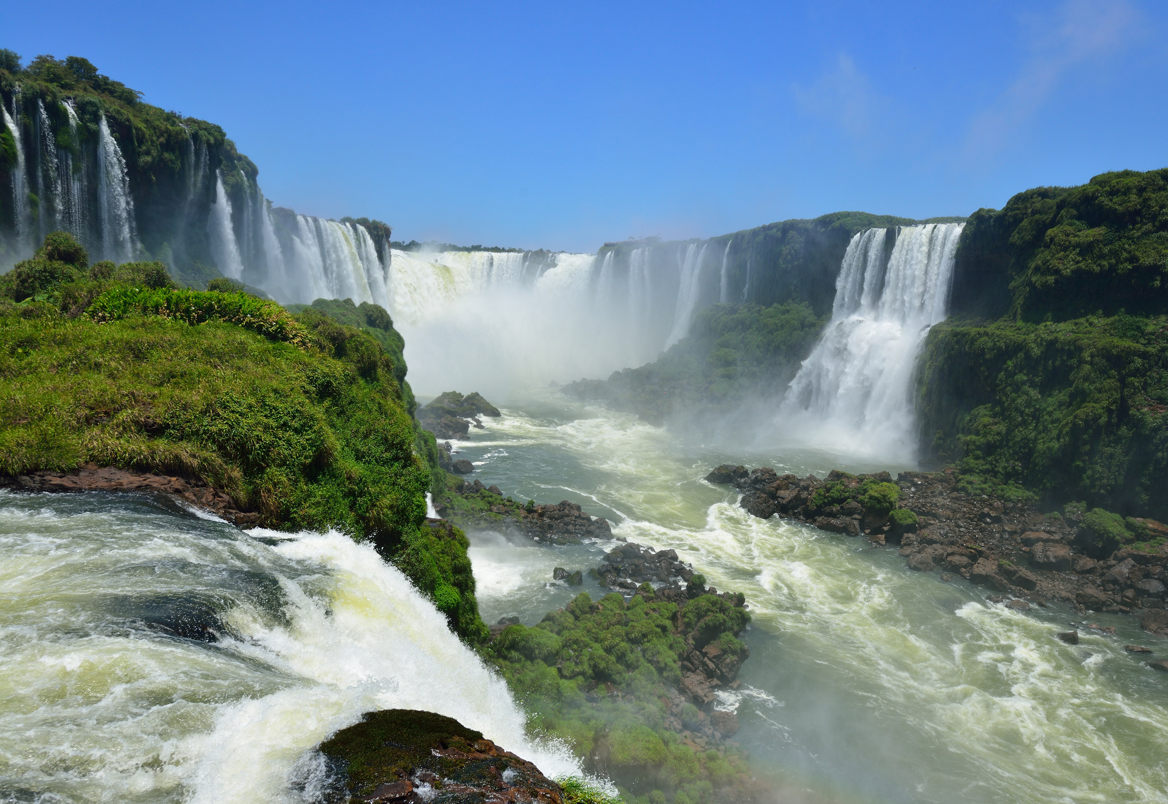 Водопады Игуасу. Iguasu Waterfall.