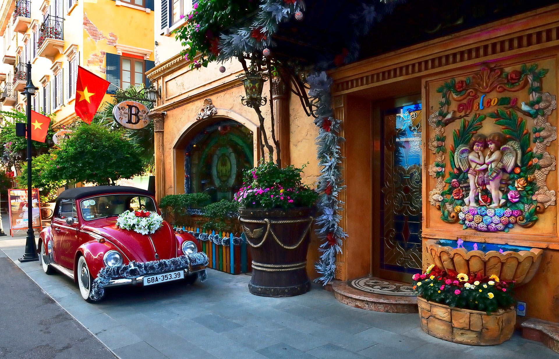 Город закатов Фукуок. Отель Венеция. Hotel Venice. Sunset Town Phu Quoc.