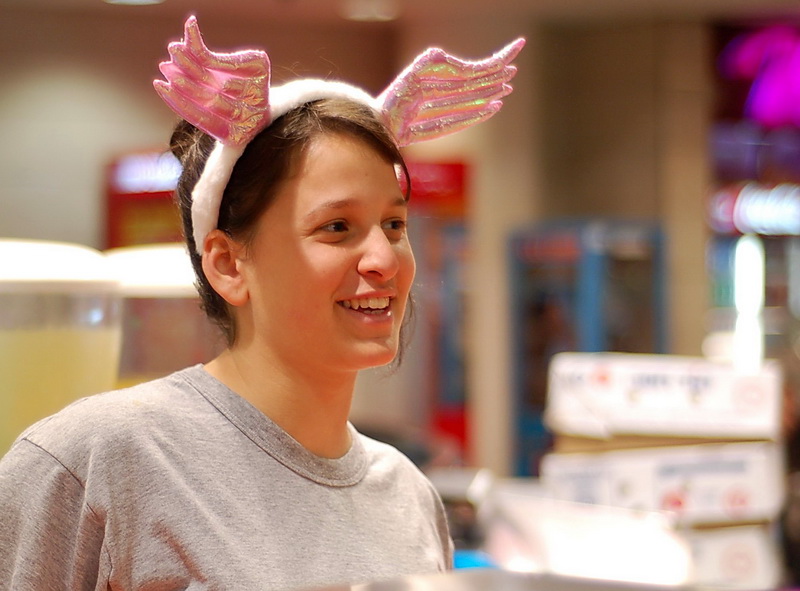 deffachka s krylyshkami bek-bek