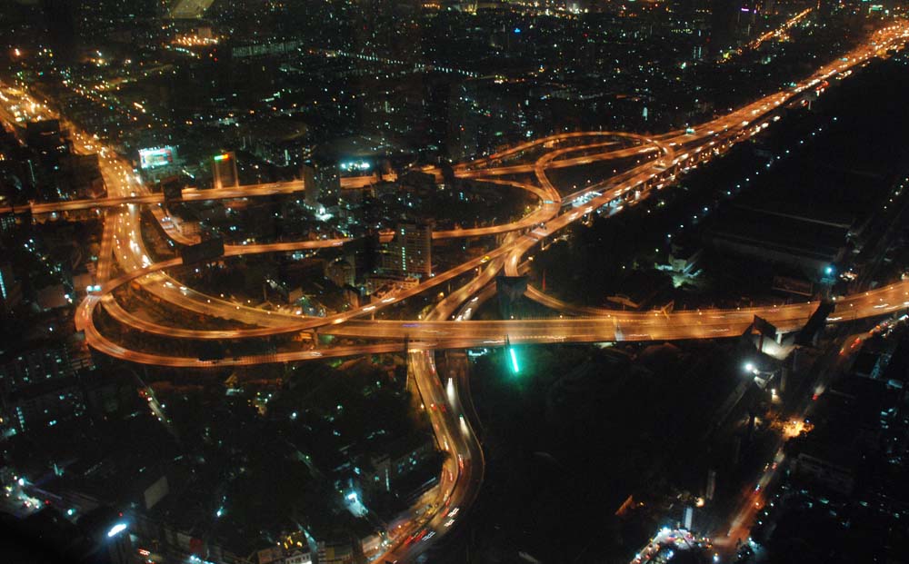 Бангкок. Развязка ночью. Bangkok. Traffic unterchange. Тест