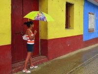 Девушка под зонтом. Тринидад. Куба. Girl under Umbrella. Trinidad. Cuba.