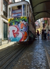 Трамвай в Лиссабоне....